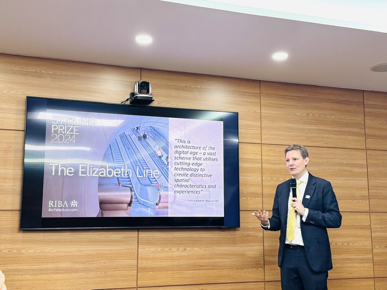 stakeholder workshop hosted by the Institute of Construction Economics